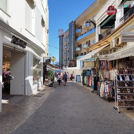 Love Rent4 Malaga Lyli Torremolinos Exteriér fotografie